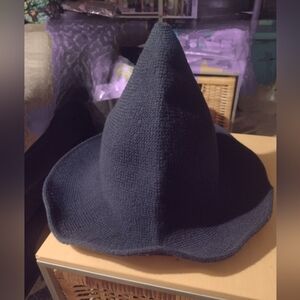 Woven Navy Blue Ravenclaw witch hat with shapeable brim! Size M/L